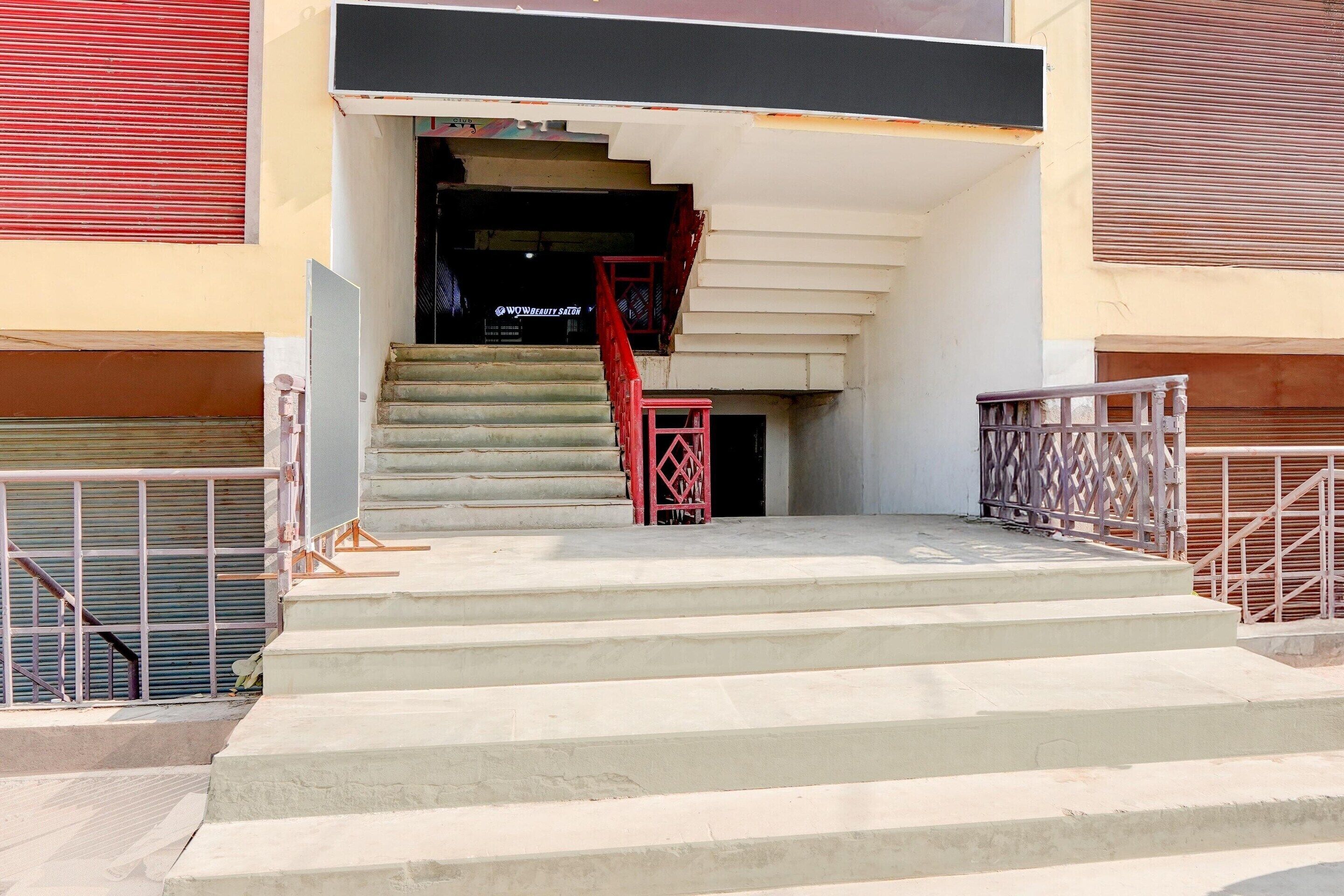 Rumah | Resepsionis