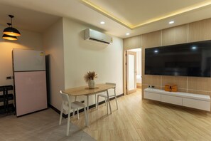 Dining - 2-bedroom apartment in Rawai (ตำบล ราไวย์)