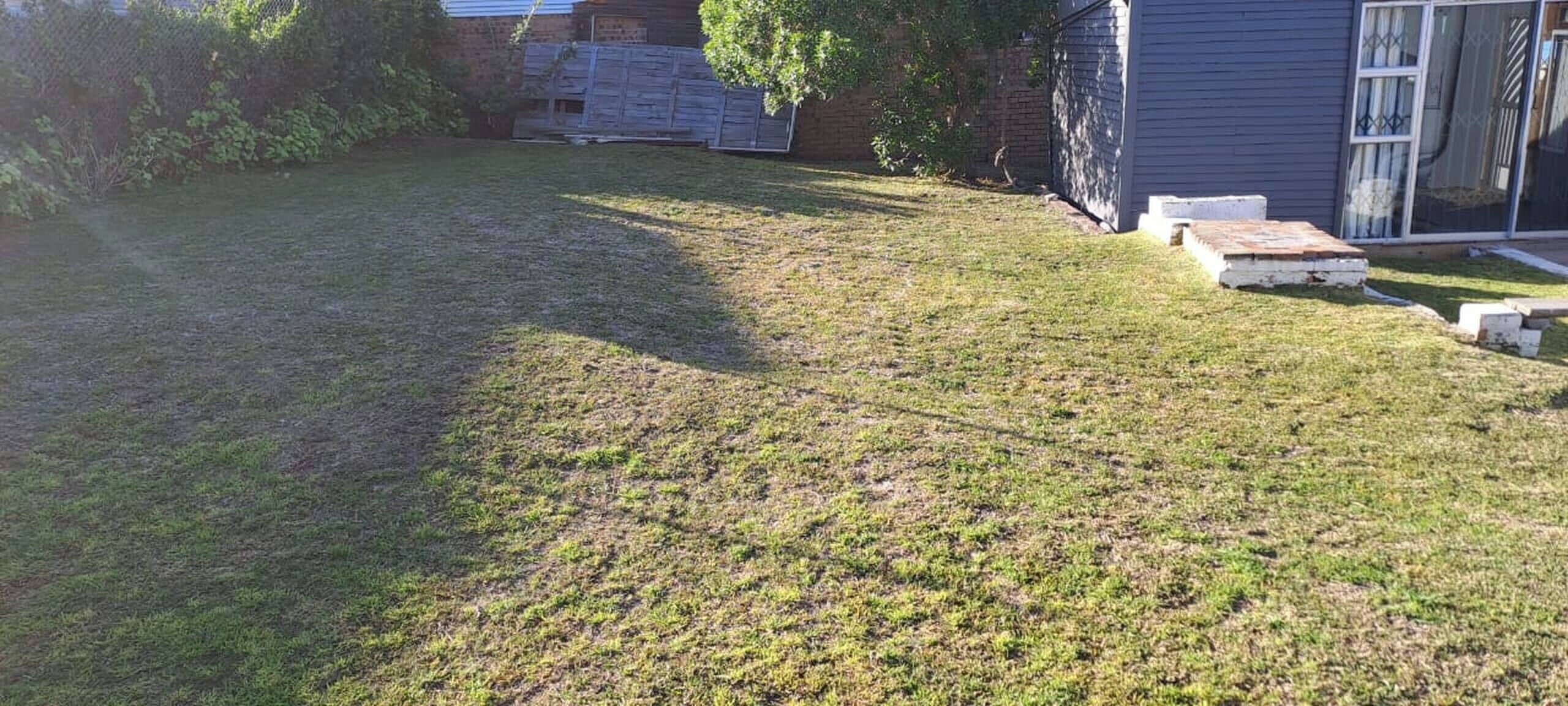 House, 3 Bedrooms, Smoking, Balcony | Property grounds