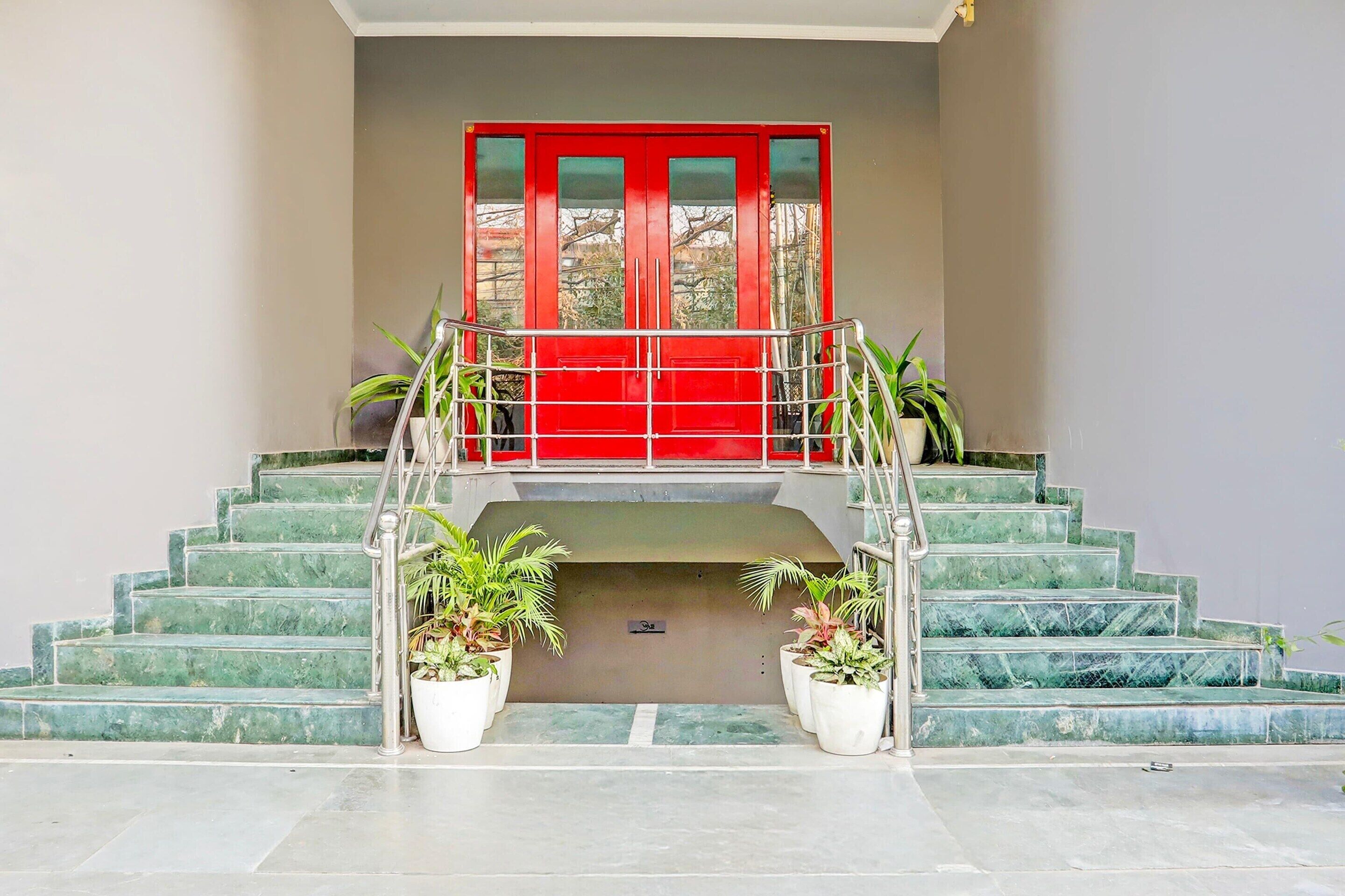 Rumah | Resepsionis