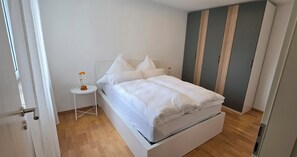 2 dormitorios, Internet, ropa de cama
