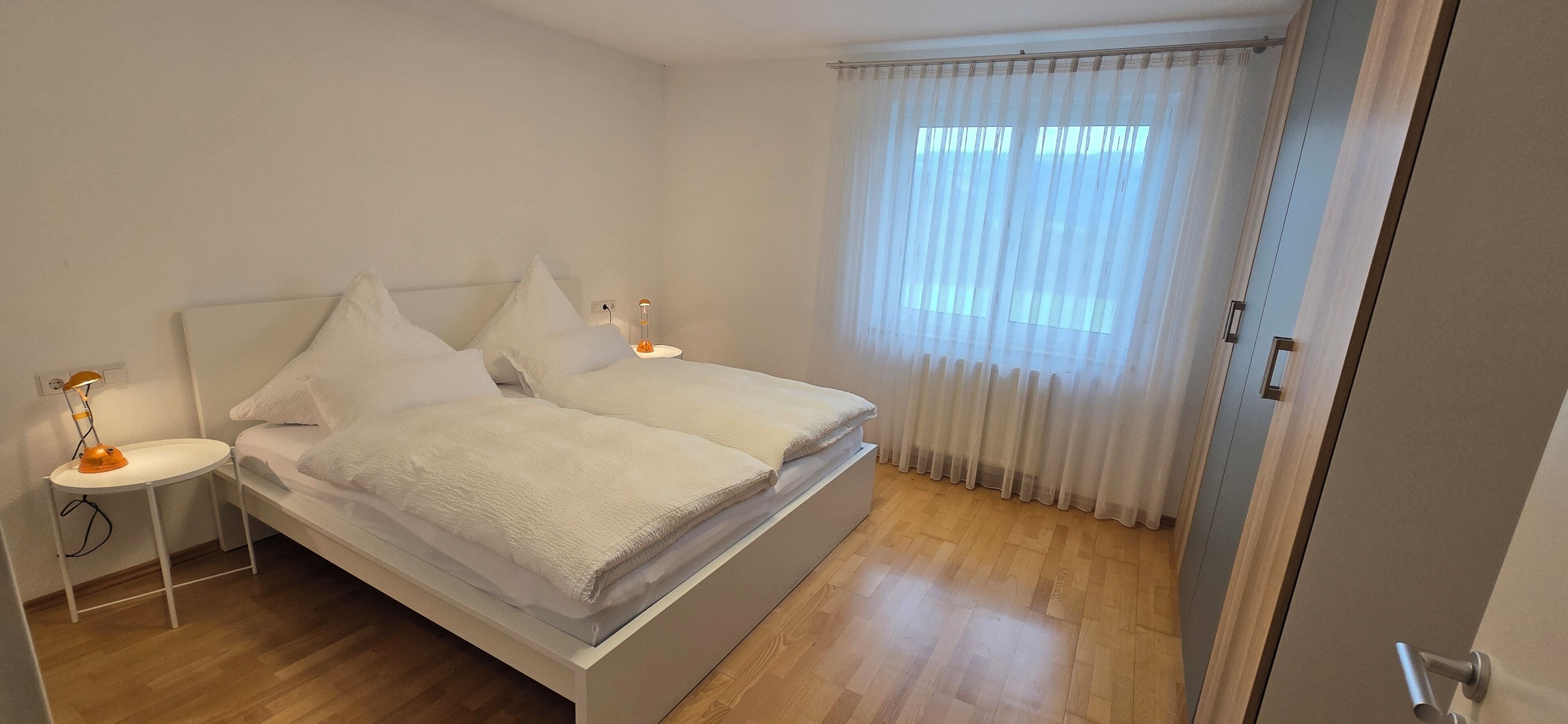 2 Schlafzimmer, Internetzugang, Bettwäsche