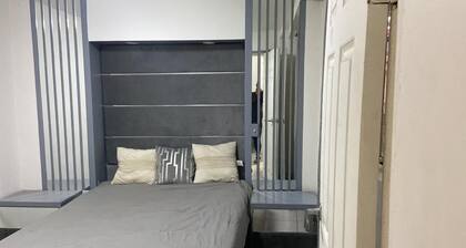 Hostal & Tours Casanostra