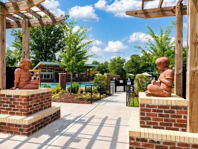 Lux 4BR,3.5Bath townhome, perfect for groups