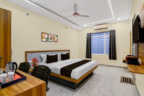 House | 1 bedroom - Deluxe Parvathipuram Railway Station Rd (Parvathipuram)