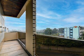 House | Balcony - Deluxe Parvathipuram Railway Station Rd (Parvathipuram)