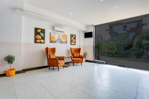 House | Lobby - Deluxe Townhouse Sector 69 Gurgaon (Gurugram)