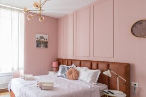 1 bedroom, iron/ironing board, Internet, bed sheets - Prime City Center Studio in Split - Walk to Diocletian's Palace (Split)