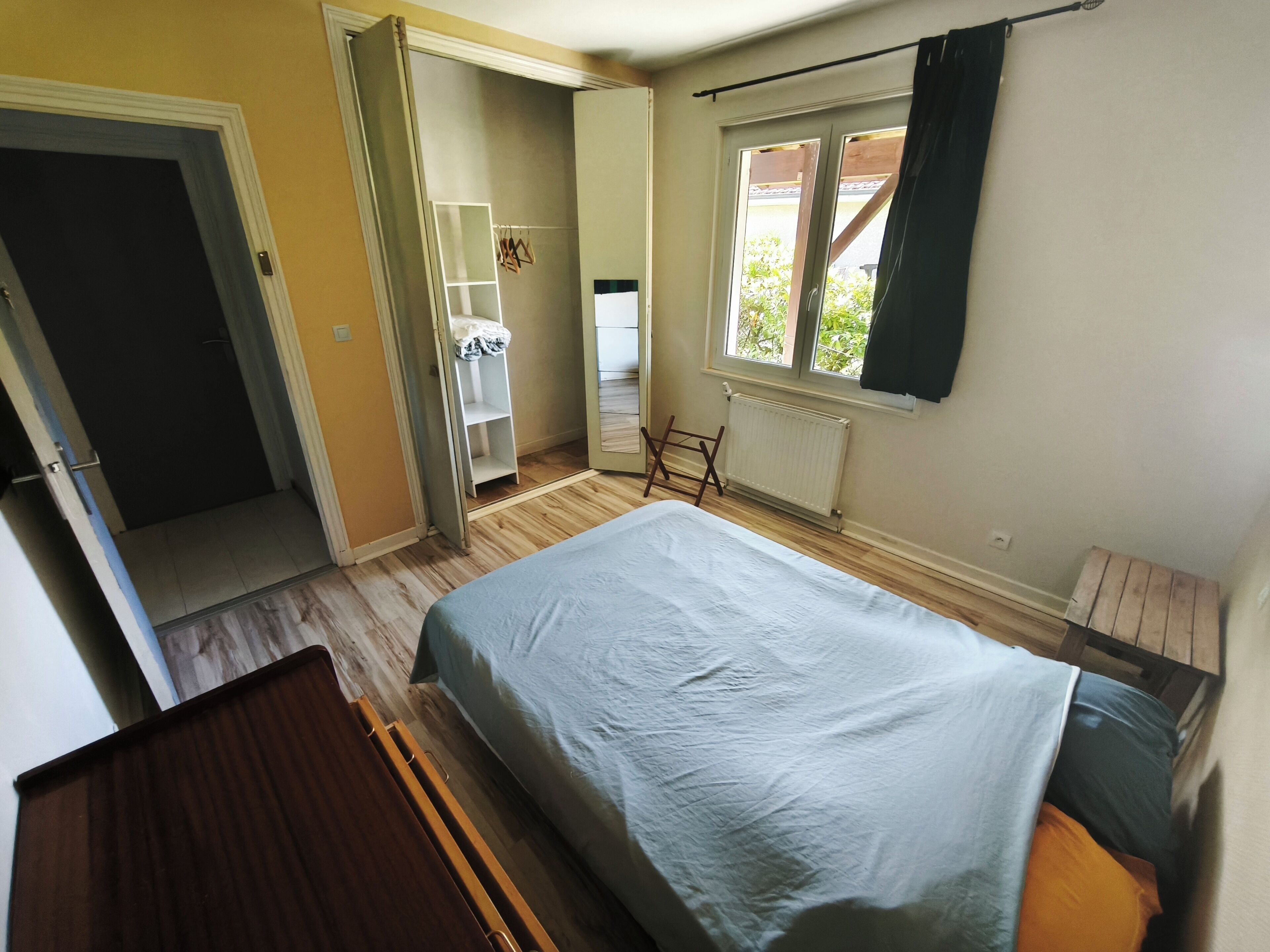 3 bedrooms, free WiFi, bed sheets