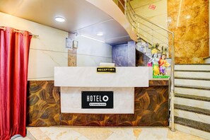 House | Reception - Hotel O Ambedkar Chowk Ulhasnagar (Ambernath)
