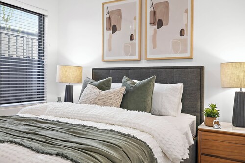 Side by Side New Luxe Homes
