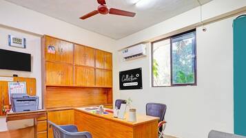 House | Reception
