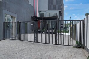 Rumah | Resepsionis