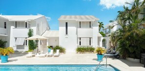 Pool - Mango Court 3 - by ZenBreak (Porters)