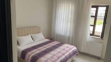 Espacio para trabajar con laptop y sistema de insonorización