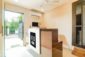 House | Reception - Deluxe Hingna Near Rachana Metro (Nagpur)