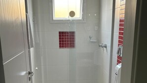 Bathroom - Mahle Comfort Hotel (CAMPINA GRANDE DO SUL)