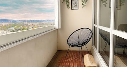 Private Room in a Shared Flat - Villeurbanne