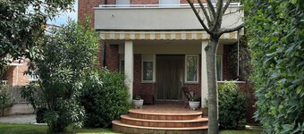 Large House, Ideal for Groups and Families, 6 bedrooms, 5 min from Pamplona