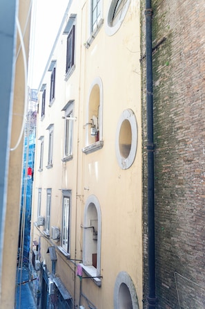 Exterior - Nimbus Rooms (Naples)