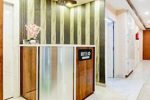 House | Reception - Suite Marquis Street BK International (Kolkata)