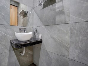 House | Bathroom