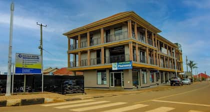 Vees Hotel & Furnished Apartments