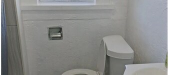 521-R2 Save time and Money. Private room