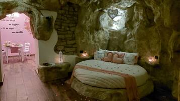 Soundproofing, free WiFi, wheelchair access