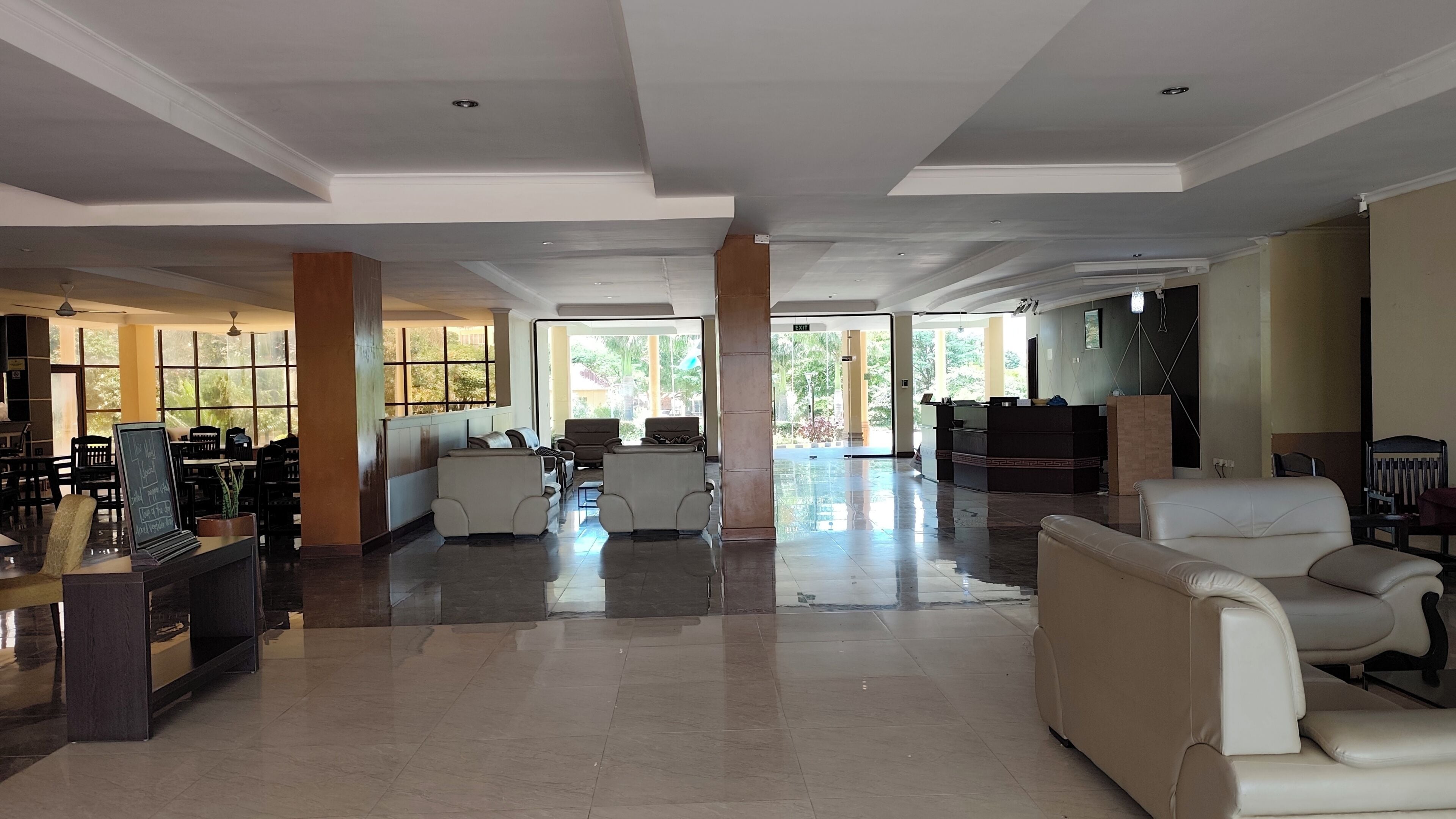 Hall