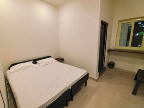 2 bedrooms, Internet, bed sheets