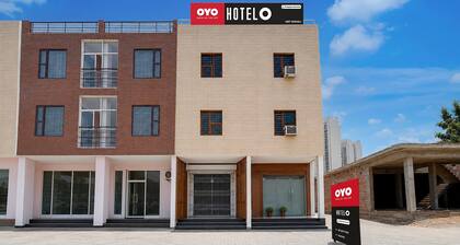 Saver Double Hotel O Isbt Holiday Spot