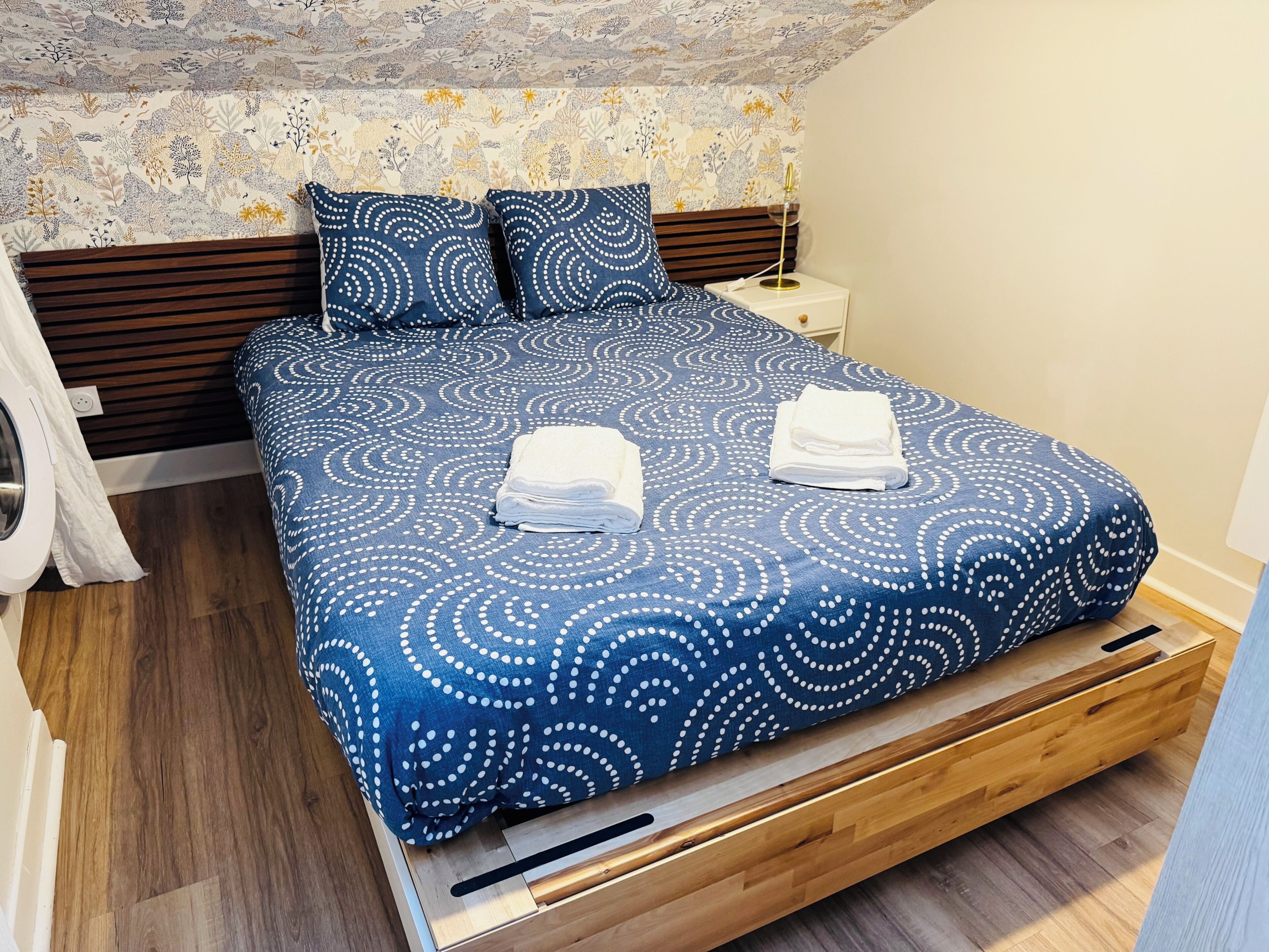 1 chambre, accès Internet, draps fournis