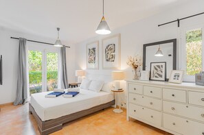 3 bedrooms, iron/ironing board, free WiFi, bed sheets - Villa Casa Guanche By home villas 360 (Alcudia)