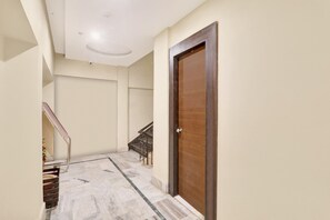 House | Interior - Deluxe Kankarbagh Kunwar Alcajars (Patna)
