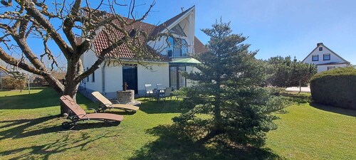 Cozy vacation apartment on the outskirts of Wismar with terrace, car/bicycle parking space