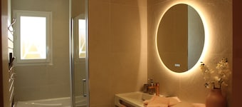 Family Villa in the heart of the Sainte-Baume Natural Park