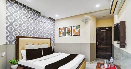 Deluxe Room Zirakpur - Patiala Anvay