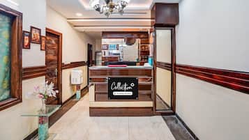 House | Reception