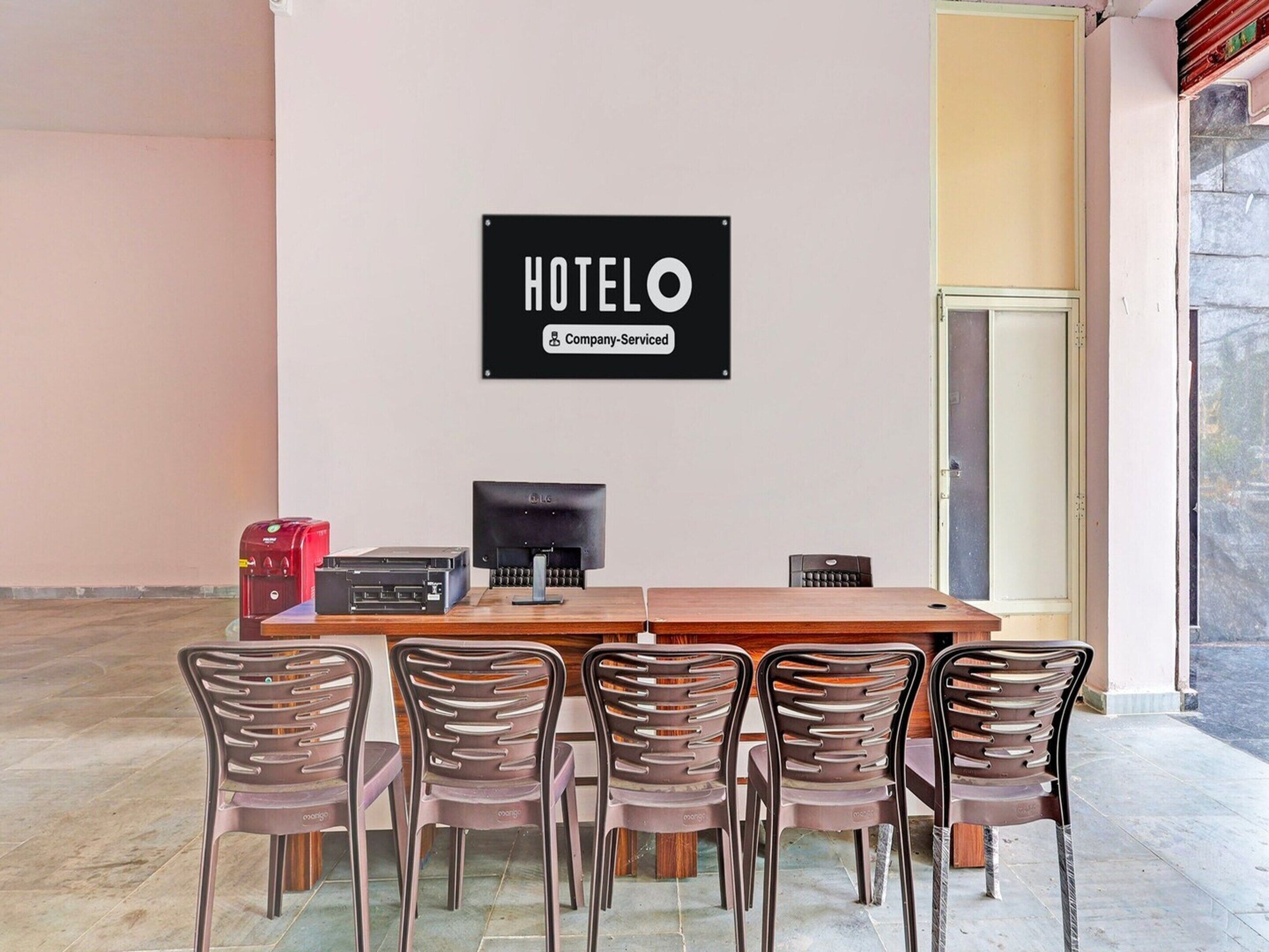 House | Reception