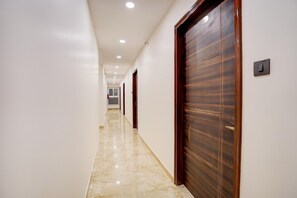 House | Interior - Deluxe Collection O High Court Lucknow (Lucknow)