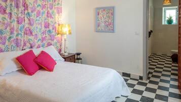 2 habitaciones, wifi gratis y ropa de cama