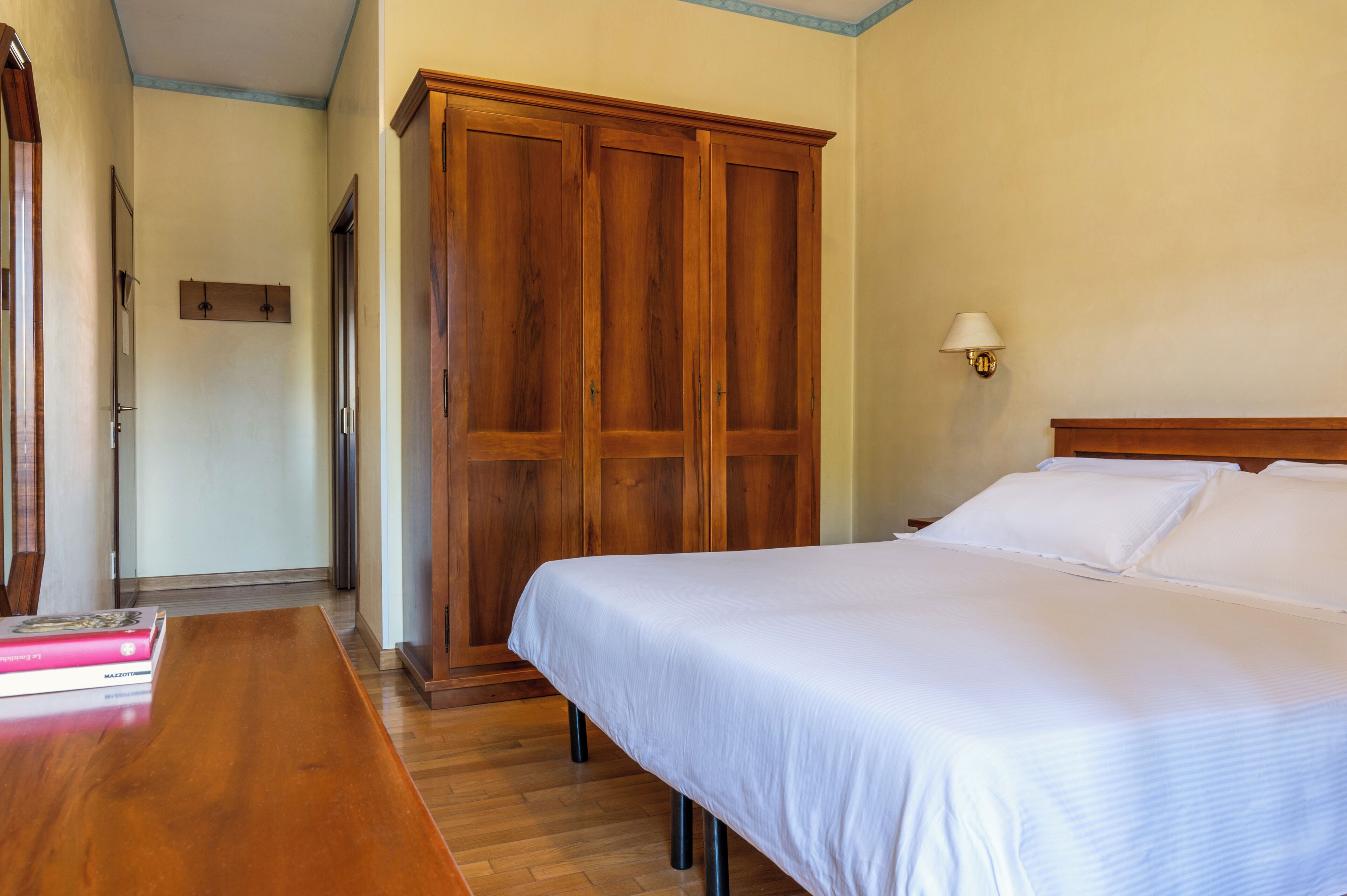 Double Room | In-room safe, desk, soundproofing