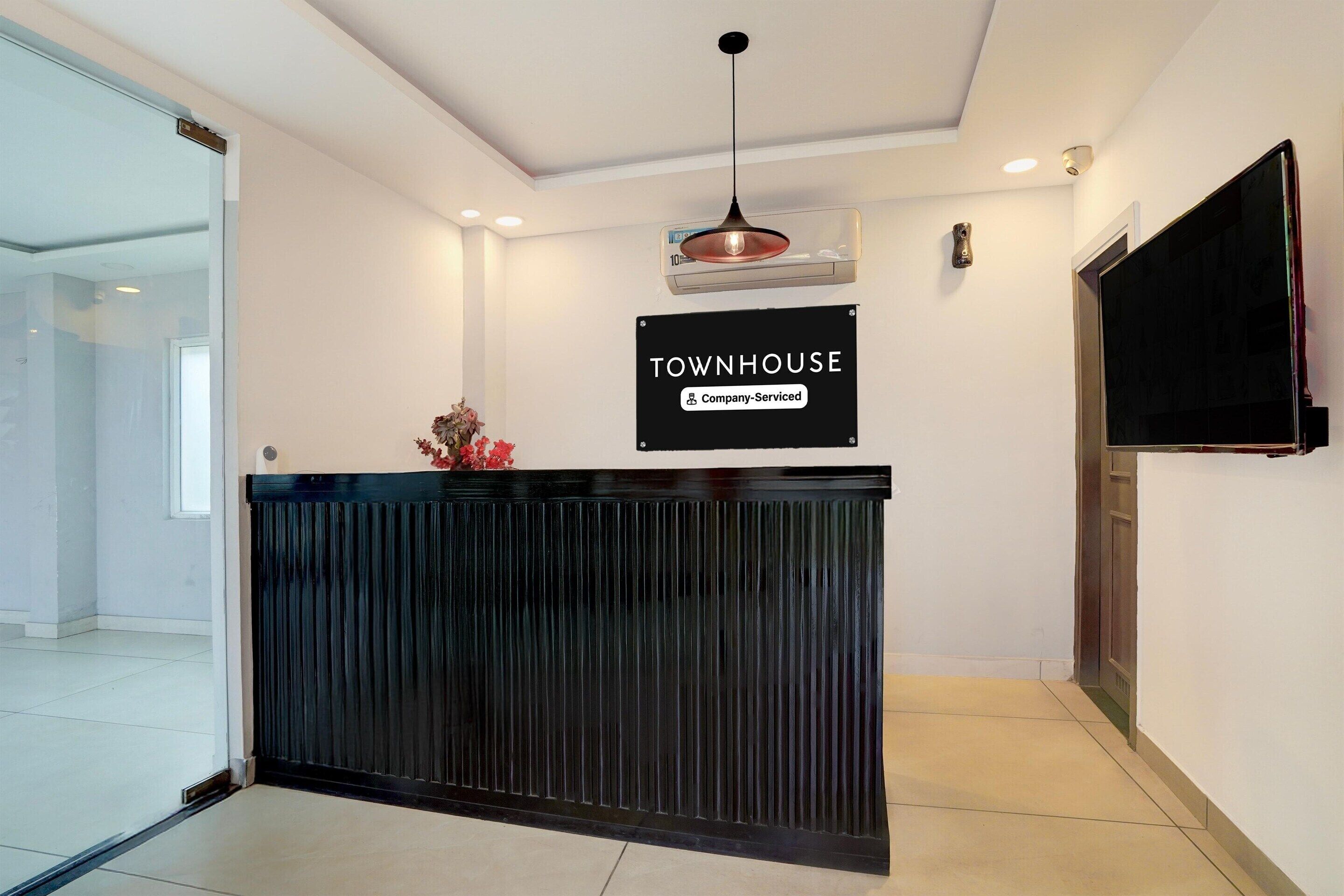 House | Reception