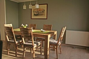 Apartment | Dining - Ferienwohnung in Orth auf Fehmarn (Fehmarn)
