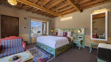 Superior Room, Valley View | Desk, bed sheets