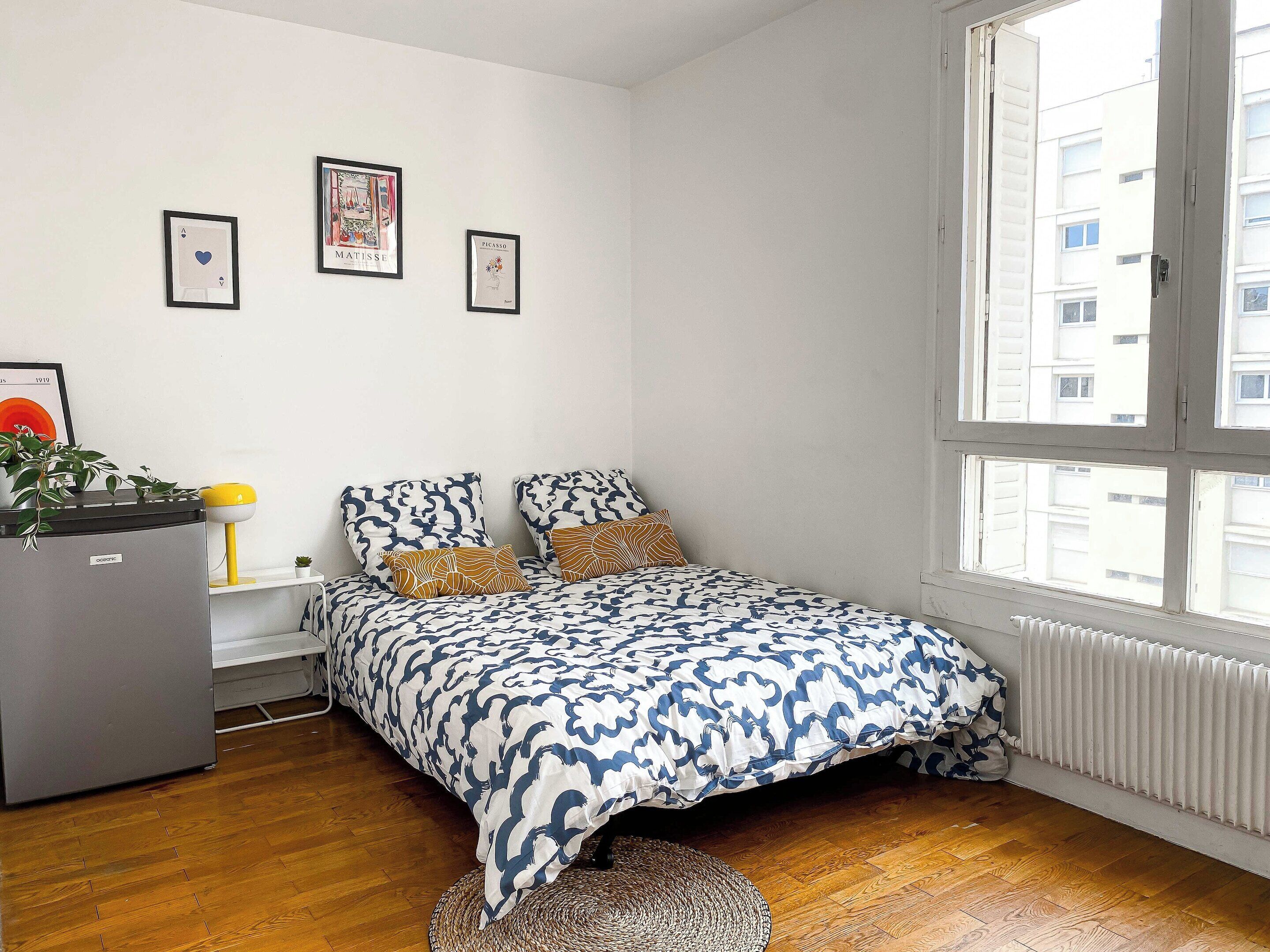 1 bedroom, laptop workspace, iron/ironing board, bed sheets