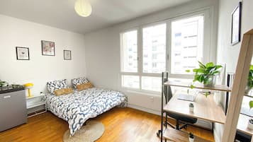 1 bedroom, laptop workspace, iron/ironing board, bed sheets