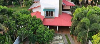 Spacious 3-bedroom apartment with AC in fantastic Anuradhapura