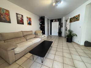 Living area - Charming apartment city center - 4 guests (Hendaye)